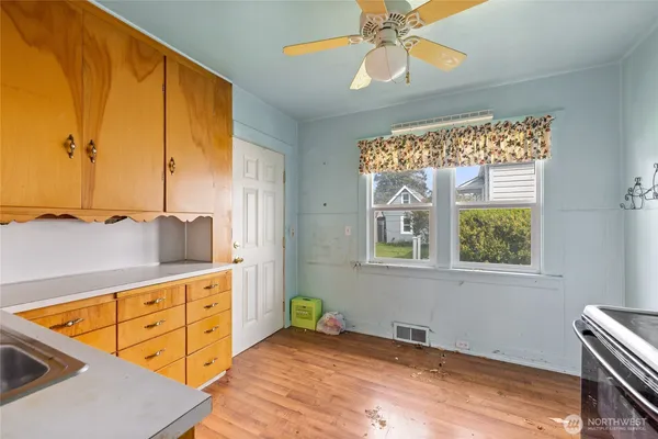 $300,000 | 3614 South Wilkeson Street, Tacoma, WA 98418