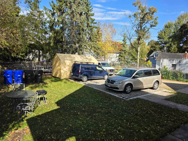 $290,000 | 520 West Commercial Street, Appleton, WI 54911