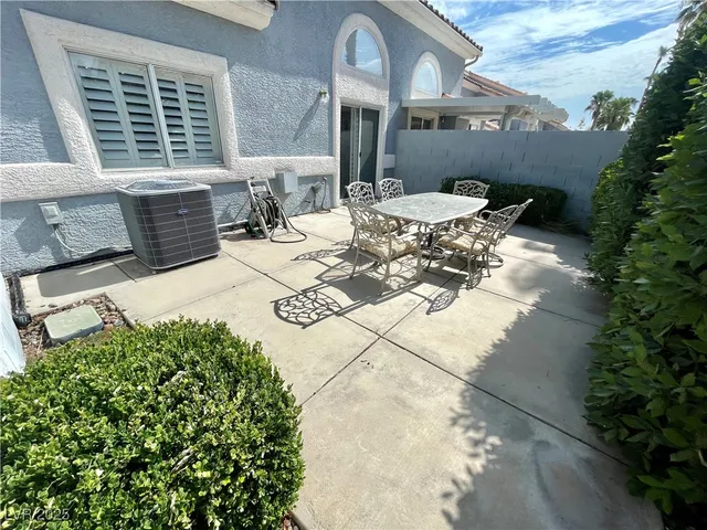 $1,749 | 8457 Pacific Fountain Avenue, Las Vegas, NV 89117