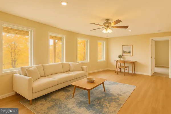 $681,780 | 4 Lee Drive, Linden, VA 22642