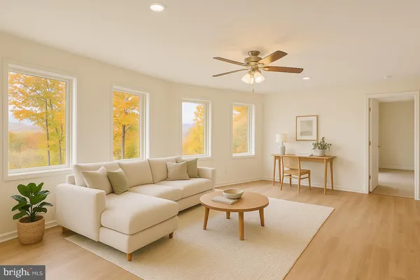 $681,780 | 4 Lee Drive, Linden, VA 22642