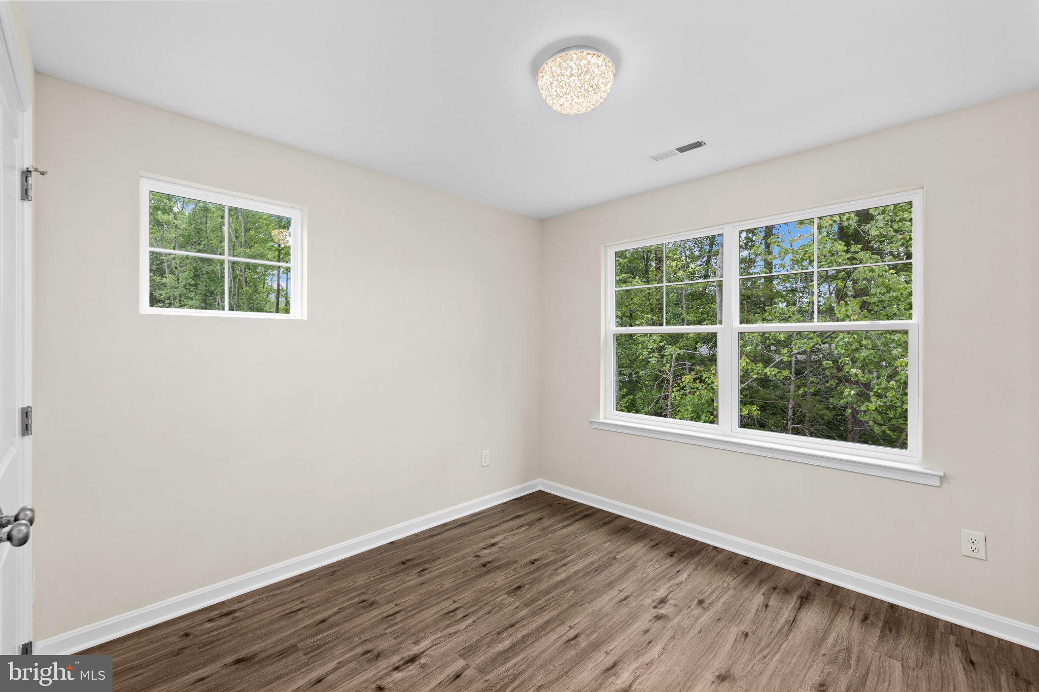 113 Laurel Lane Colonial Beach, VA 22443 - Photo 35 of 44 Bedroom 2