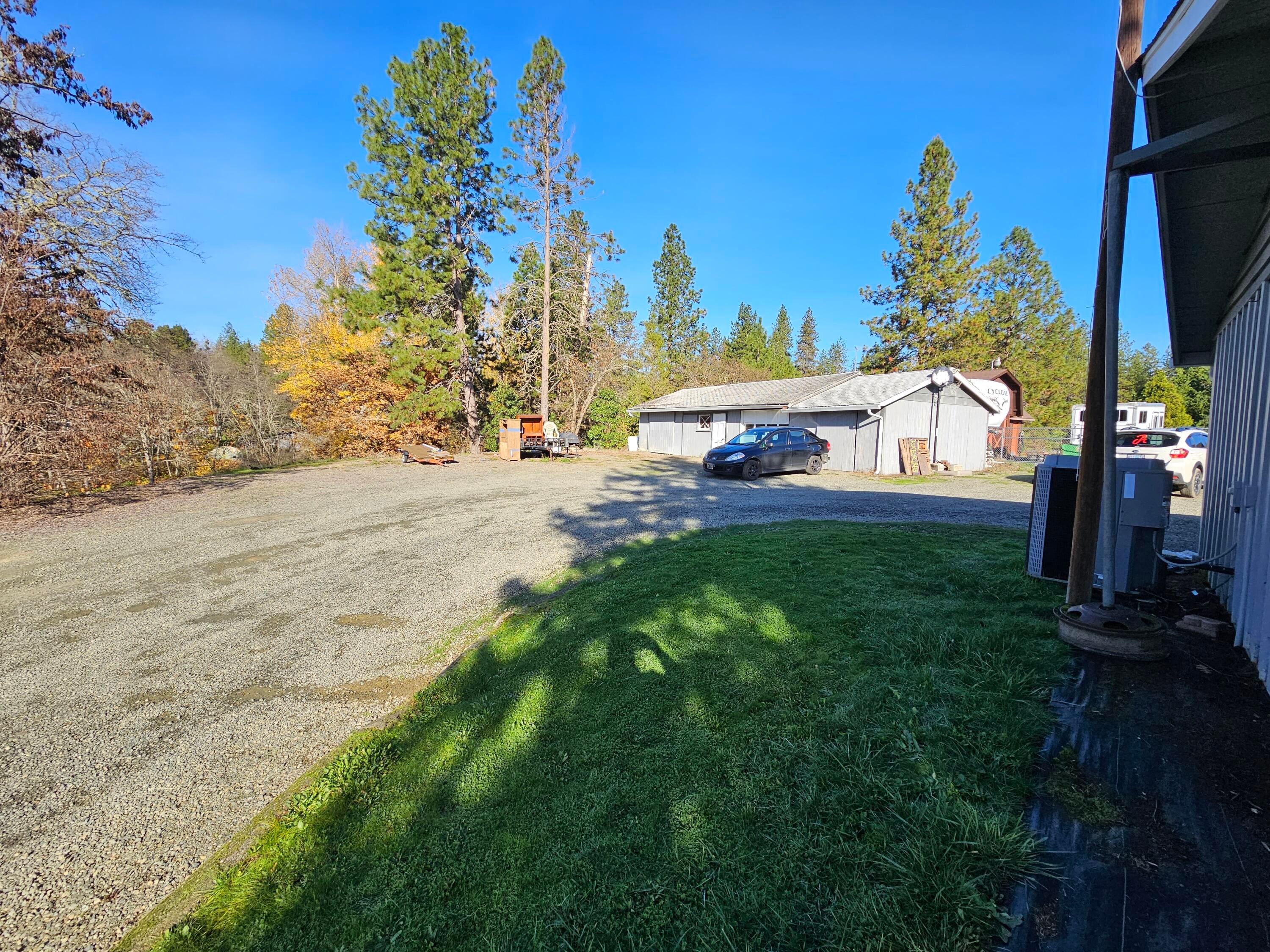 4070 Jerome Prairie Road Grants Pass, OR 97527 - Photo 13 of 33 20231120_140049