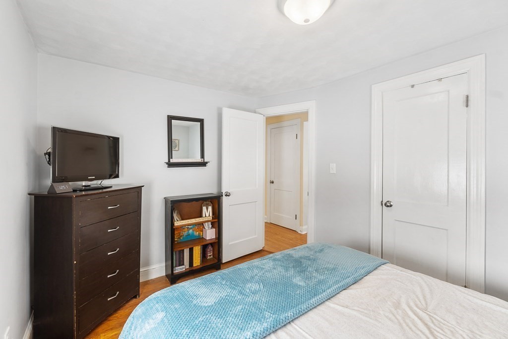 26 Ardmore Road Dedham, MA 02026 - Photo 19 of 38
