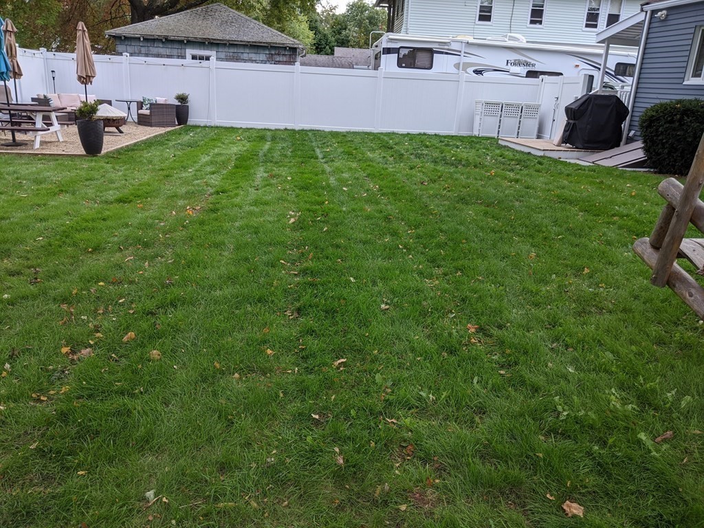 26 Ardmore Road Dedham, MA 02026 - Photo 33 of 38