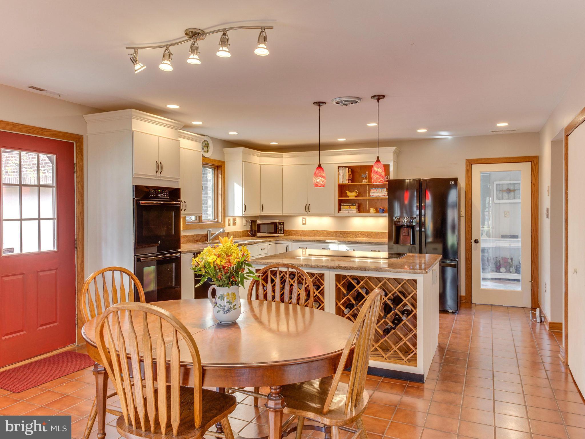 21845 Watson Road Leesburg, VA 20175 - Photo 11 of 30 Kitchen
