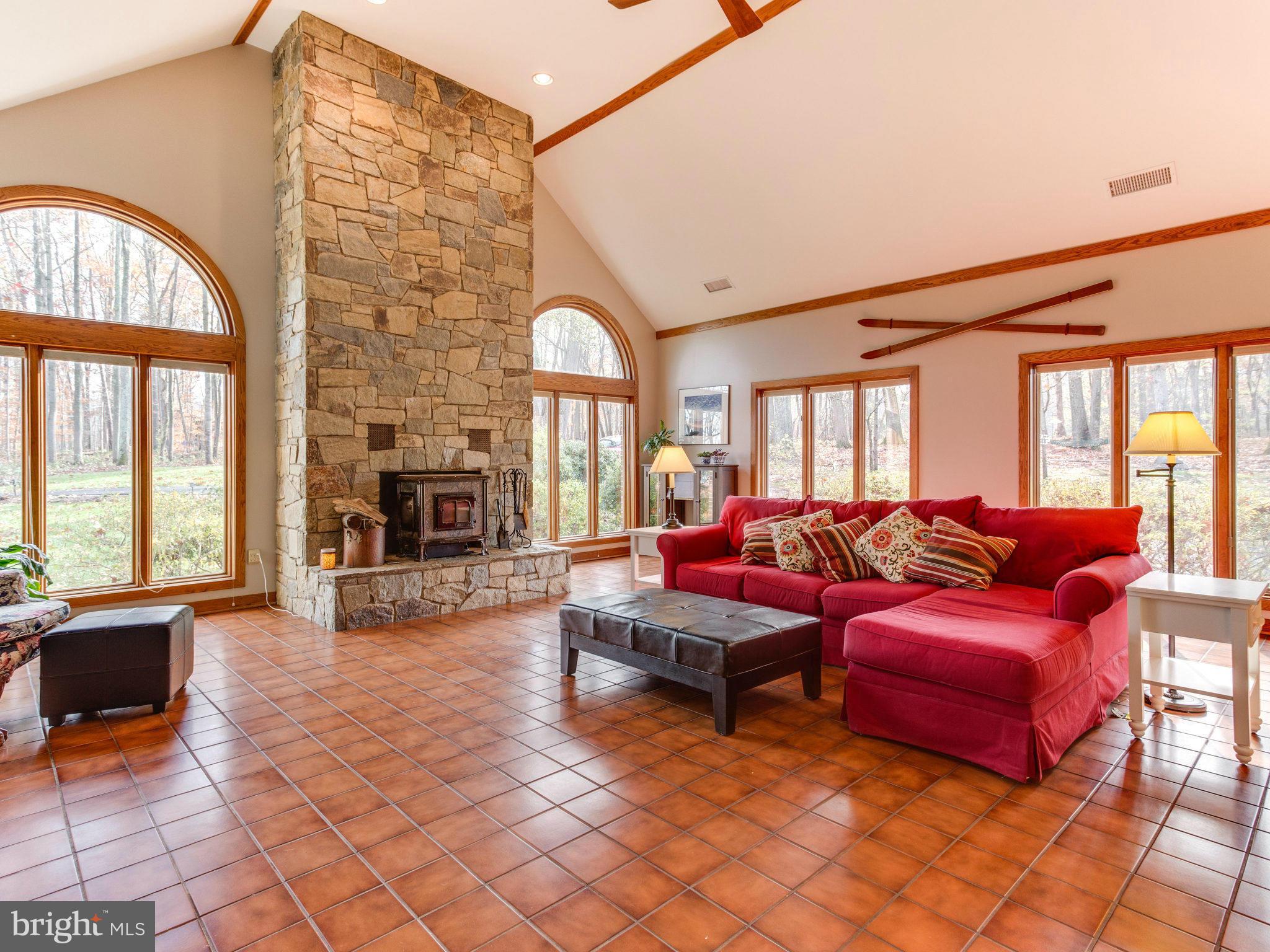21845 Watson Road Leesburg, VA 20175 - Photo 8 of 30 Family Room