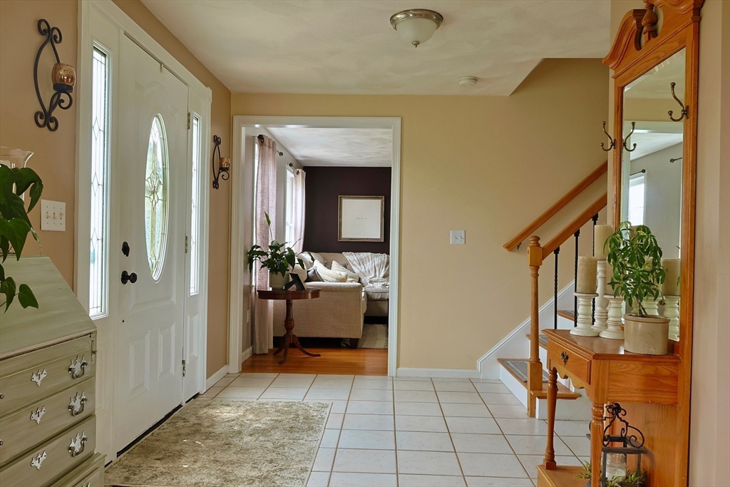 98 Robinette Road Stoughton, MA 02072 - Photo 12 of 38 Gallery Image 12