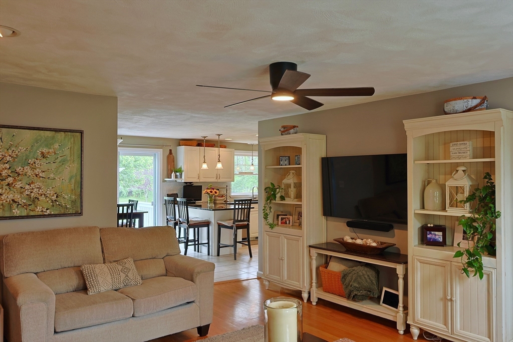 98 Robinette Road Stoughton, MA 02072 - Photo 16 of 38 Gallery Image 16