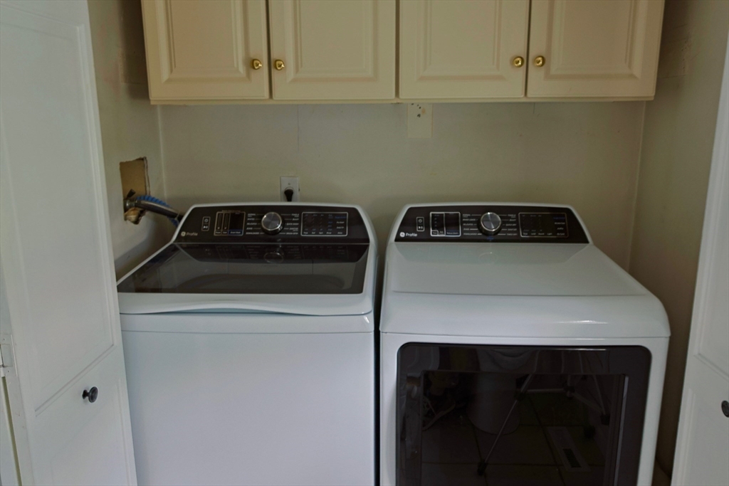 98 Robinette Road Stoughton, MA 02072 - Photo 20 of 38 Gallery Image 20