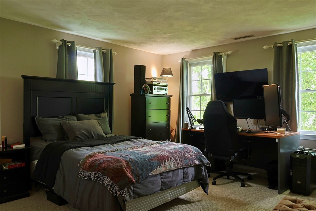 98 Robinette Road Stoughton, MA 02072 - Photo 31 of 38 Gallery Image 31