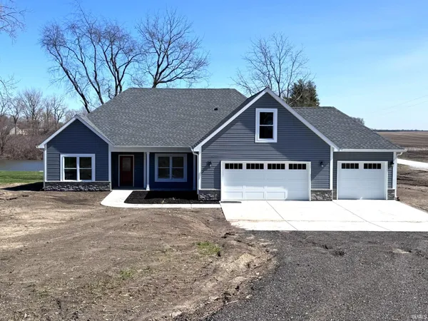 $630,000 | 10264 East 975th Street North, Otterbein, IN 47970