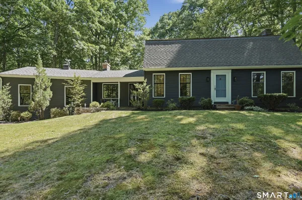 $599,900 | 93 Maillet Lane, New Hartford, CT 06057