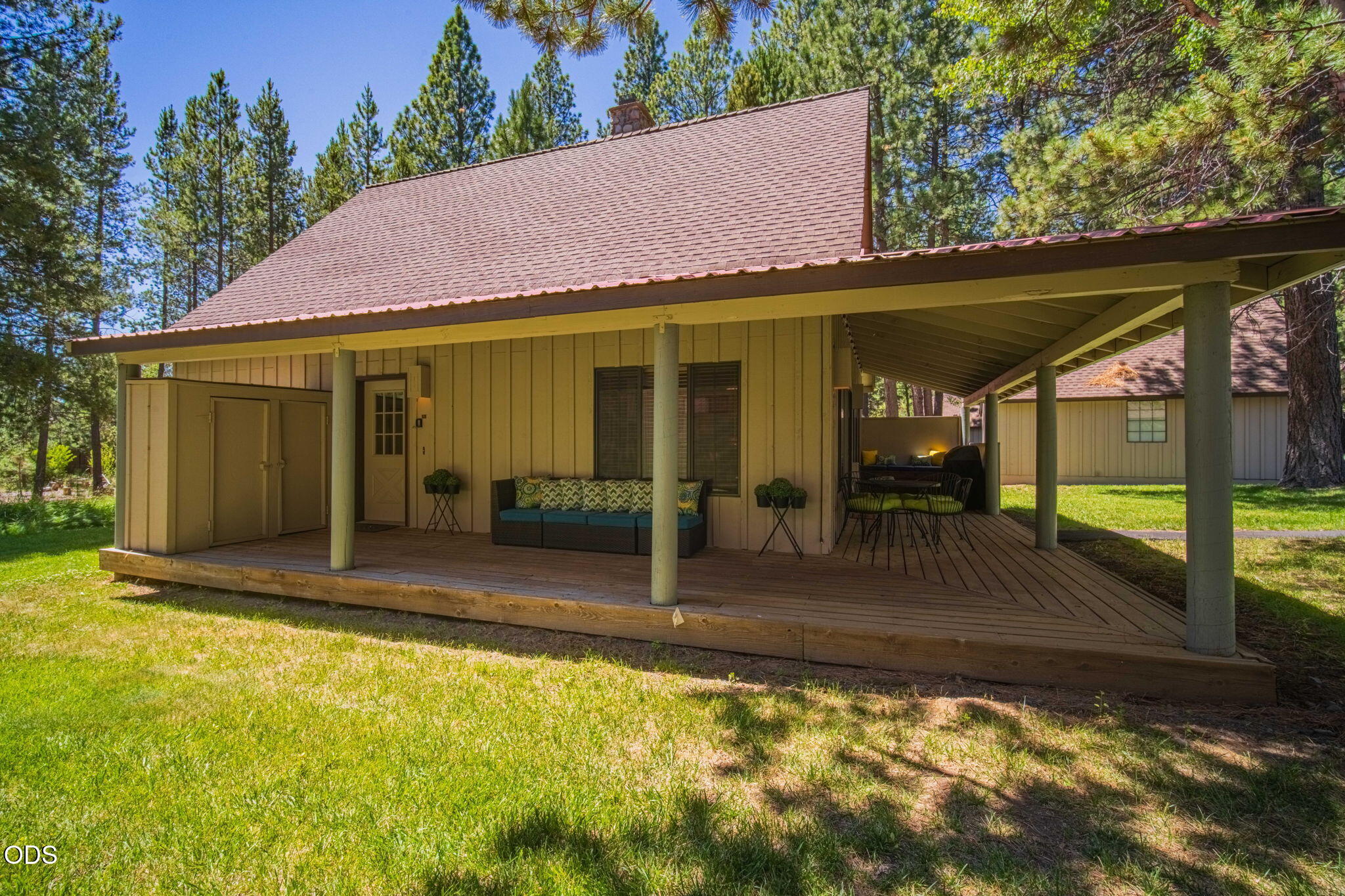 57499 Circle 4 Cabin Road, Unit 26 Sunriver, OR 97707 - Photo 5 of 44