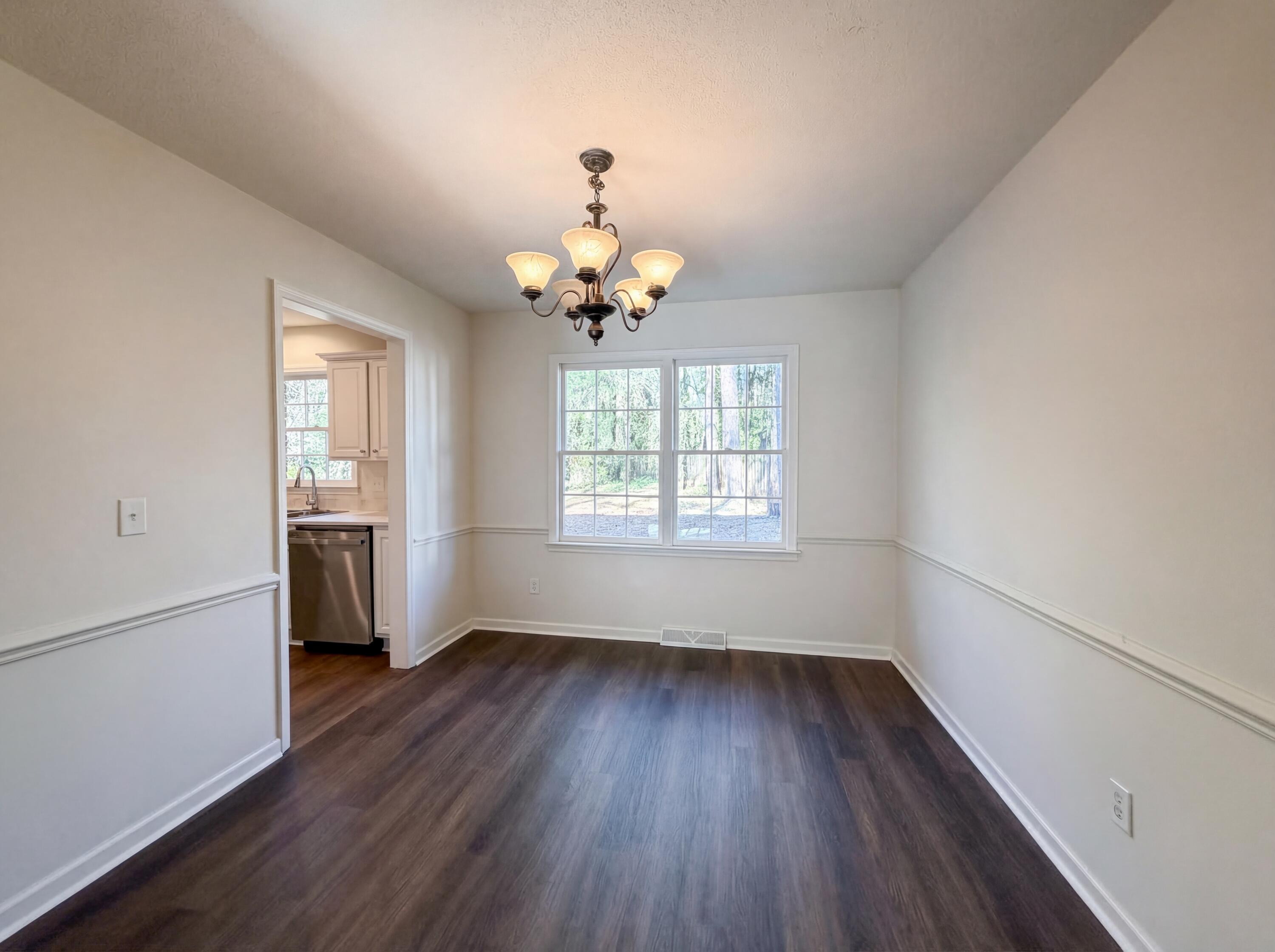 102 Brailsford Road Summerville, SC 29485 - Photo 7 of 21