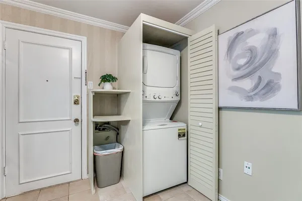 $295,000 | 6070 Averill Way, Unit A, Dallas, TX 75225