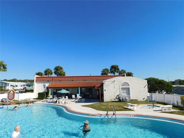 $129,900 | 37817 Granada Street, Zephyrhills, FL 33541