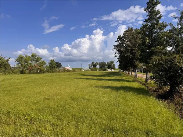 $49,900 | 2 A Anna Street, Ama, LA 70031