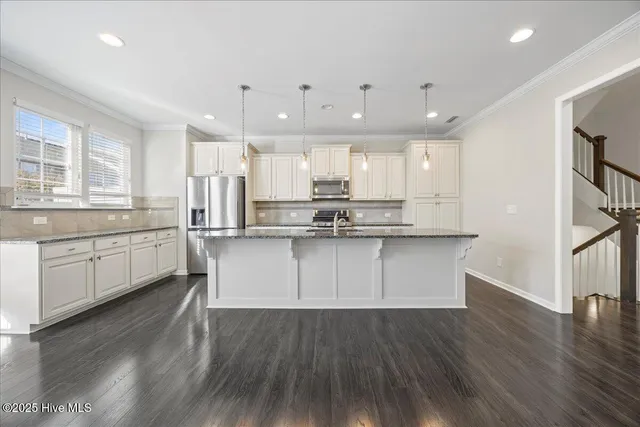 $2,600 | 535 Grand Central Station, Apex, NC 27502