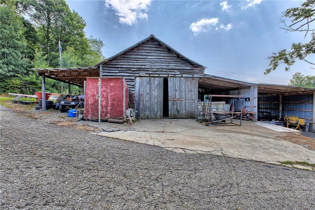 1196 Buchanan Road Acme, PA 15610 - Photo 33 of 38 Gallery Image 33