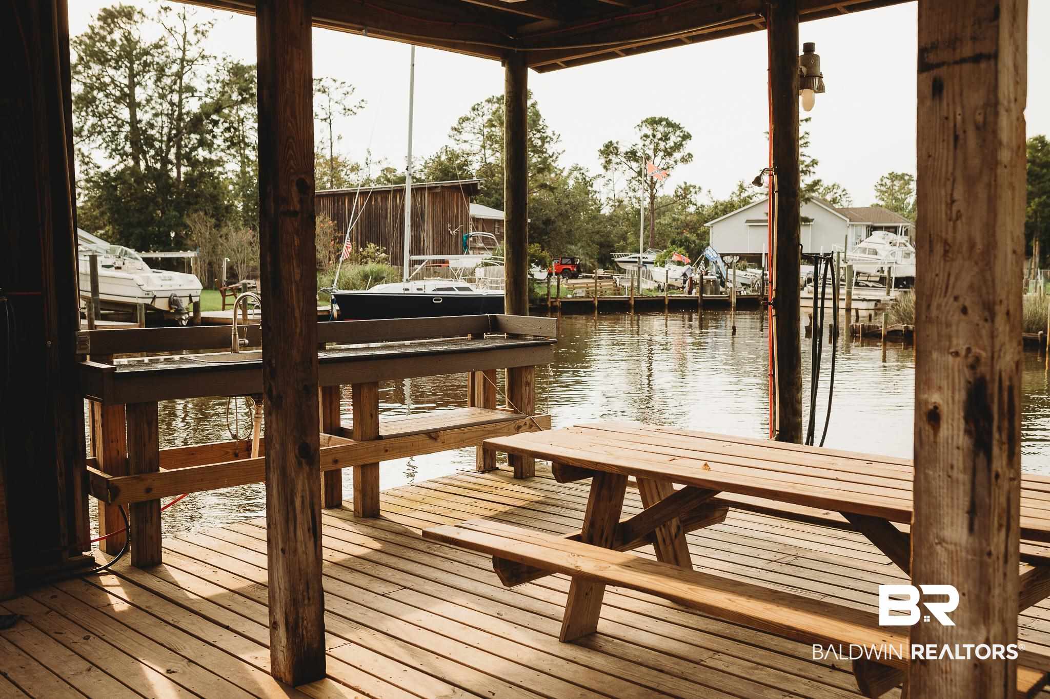 4628 Spinnaker Way Orange Beach, AL 36561 - Photo 28 of 28 Community Fish Cleaning A