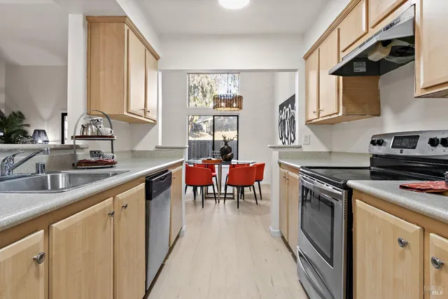 $535,000 | 4 Playa Court, Hercules, CA 94547