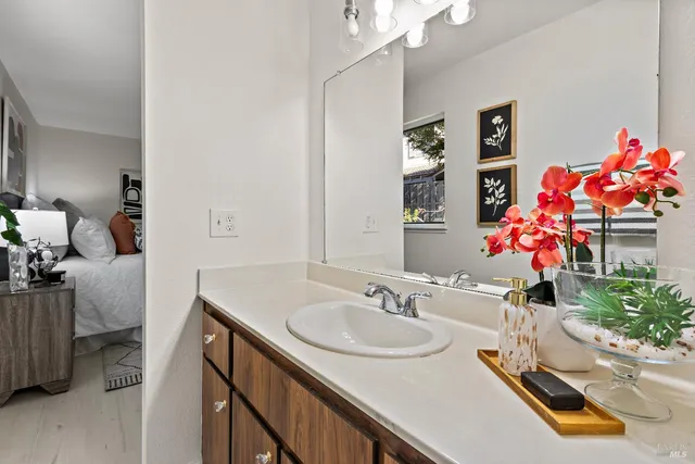 $535,000 | 4 Playa Court, Hercules, CA 94547