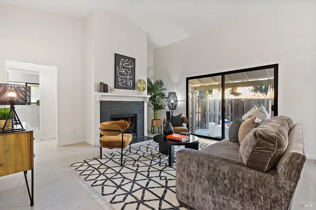 $535,000 | 4 Playa Court, Hercules, CA 94547