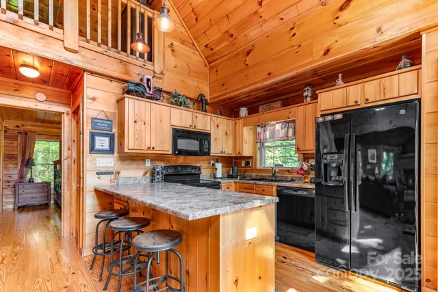$945,000 | 28 Upper Ridge Road, Black Mountain, NC 28711