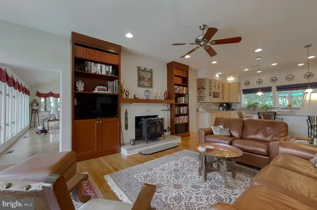 $1,385,000 | 369 Deer Drive, Lusby, MD 20657