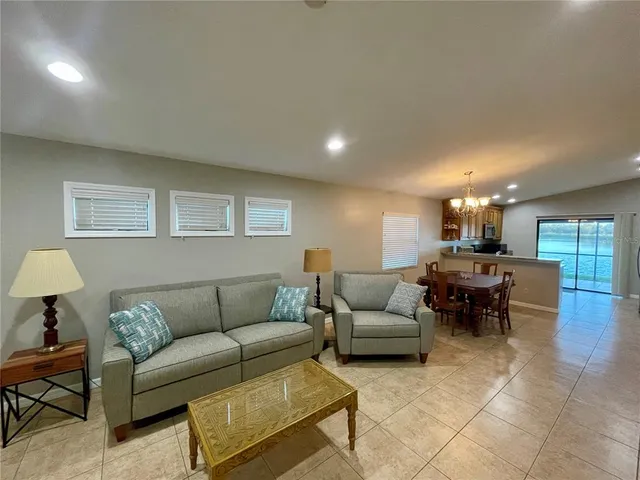 $2,300 | 4819 San Ortebello Drive, Bradenton, FL 34208