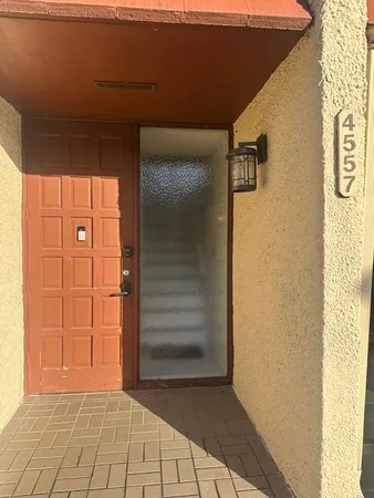 $2,300 | 4557 Luxemburg Court, Lake Worth, FL 33467