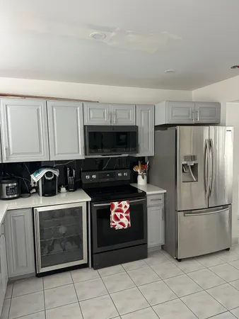 $2,300 | 4557 Luxemburg Court, Lake Worth, FL 33467