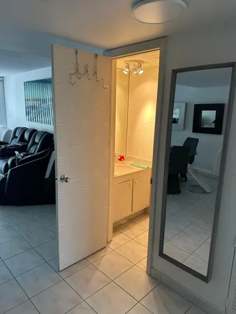 $2,300 | 4557 Luxemburg Court, Lake Worth, FL 33467