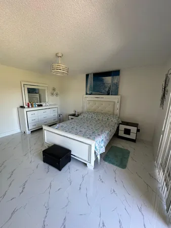 $2,300 | 4557 Luxemburg Court, Lake Worth, FL 33467