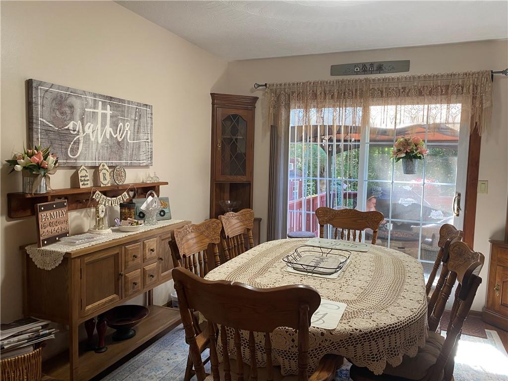 111 Lilac Road New Castle, PA 16105 - Photo 4 of 14 Gallery Image 4