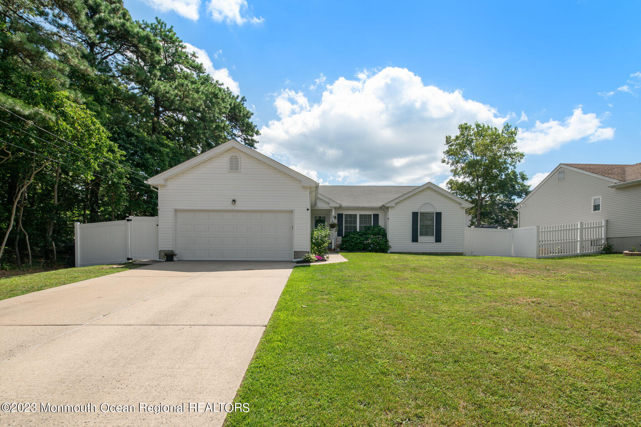 269 Quadrant Road Manahawkin, NJ 08050 - Photo 1 of 34 001-original-photo