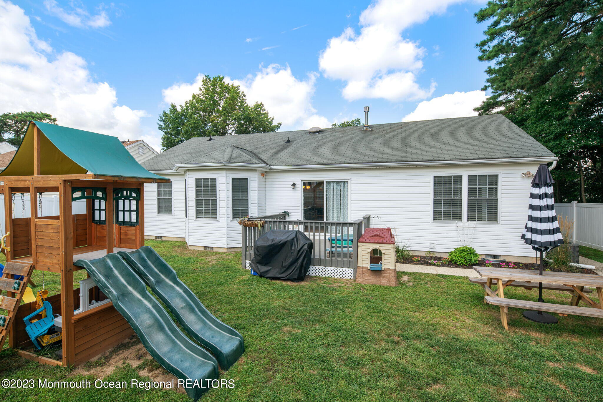 269 Quadrant Road Manahawkin, NJ 08050 - Photo 29 of 34 007-original-photo