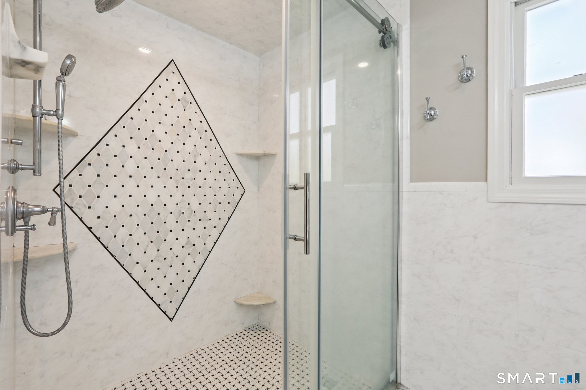 4 Candlewood Road New Fairfield, CT 06812 - Photo 15 of 32