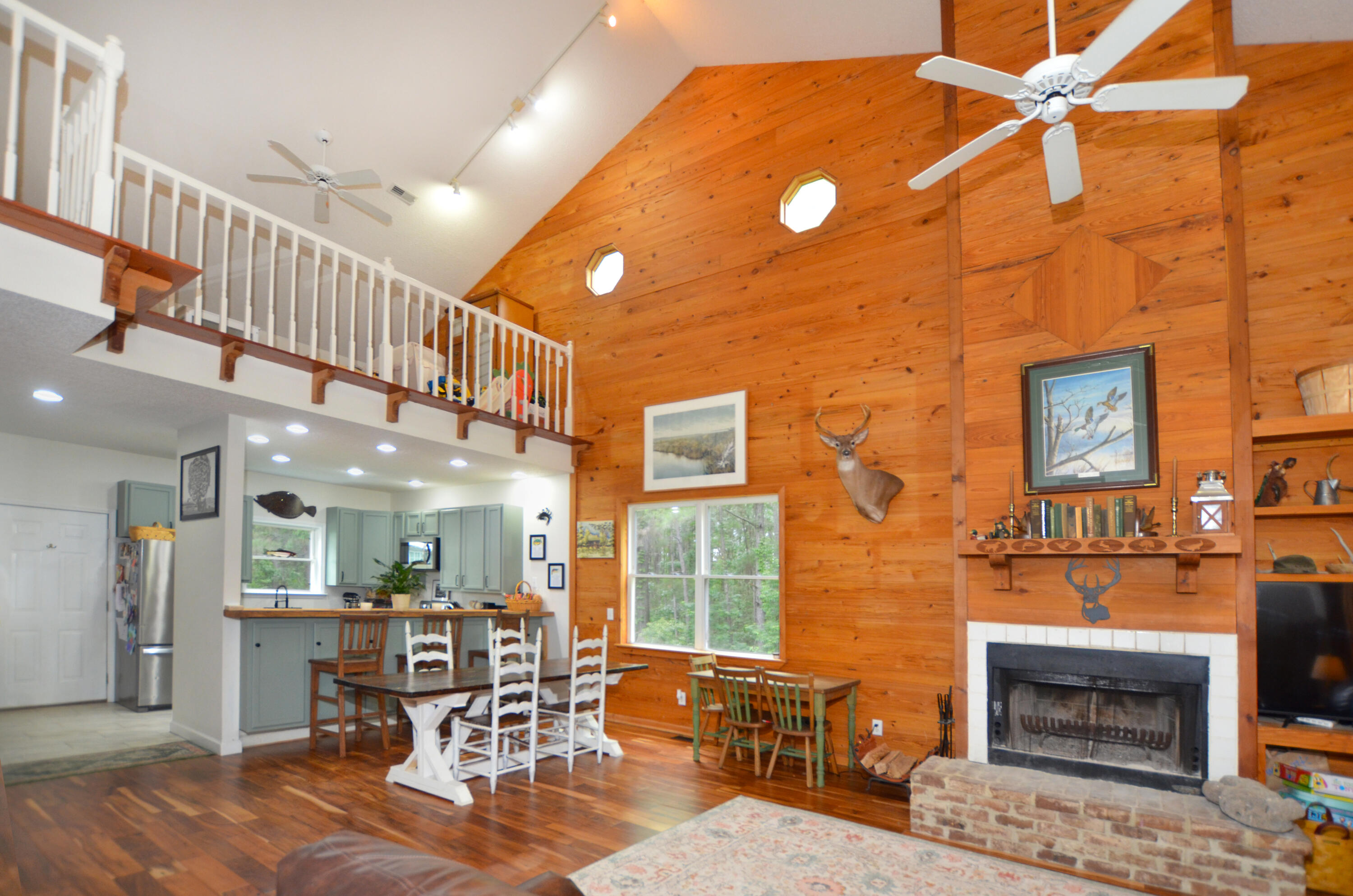 618 Five Fathom Lane McClellanville, SC 29458 - Photo 5 of 31