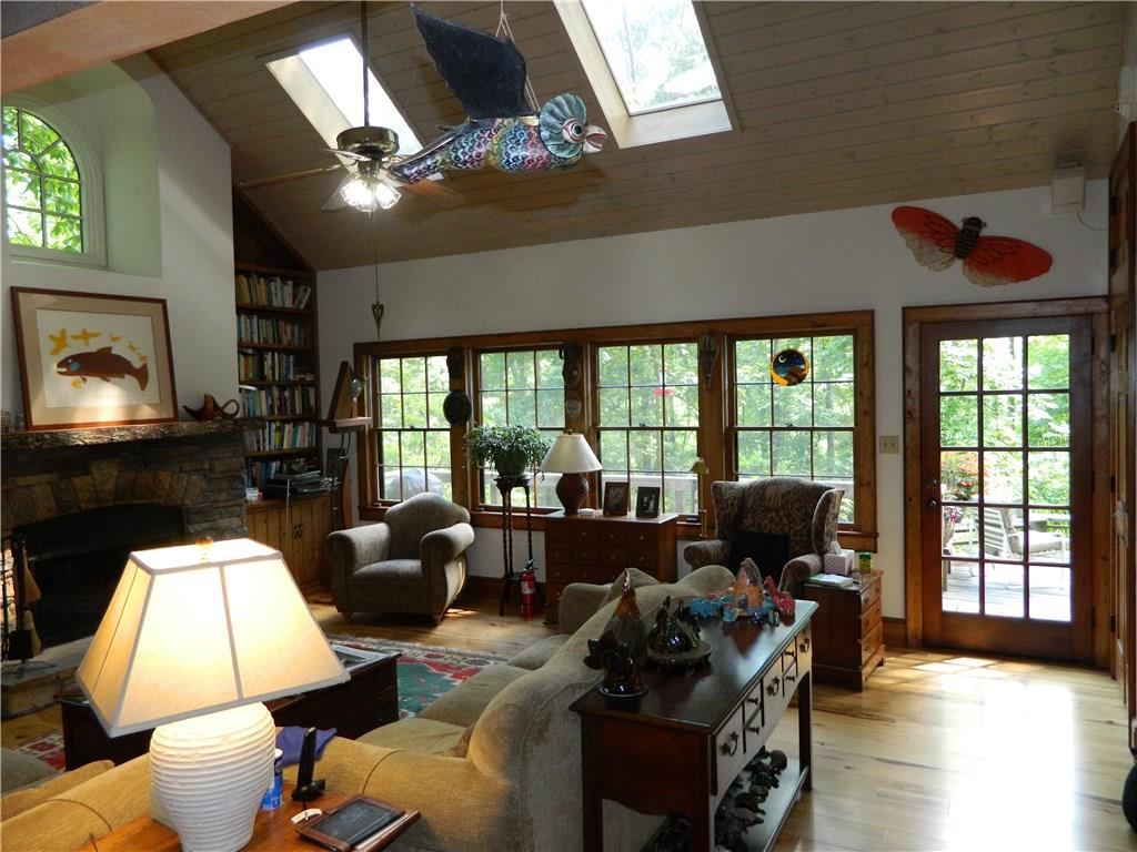 1283 Bee Mountain Ridge Road Lenoir, NC 28645 - Photo 4 of 24 Gallery Image 4