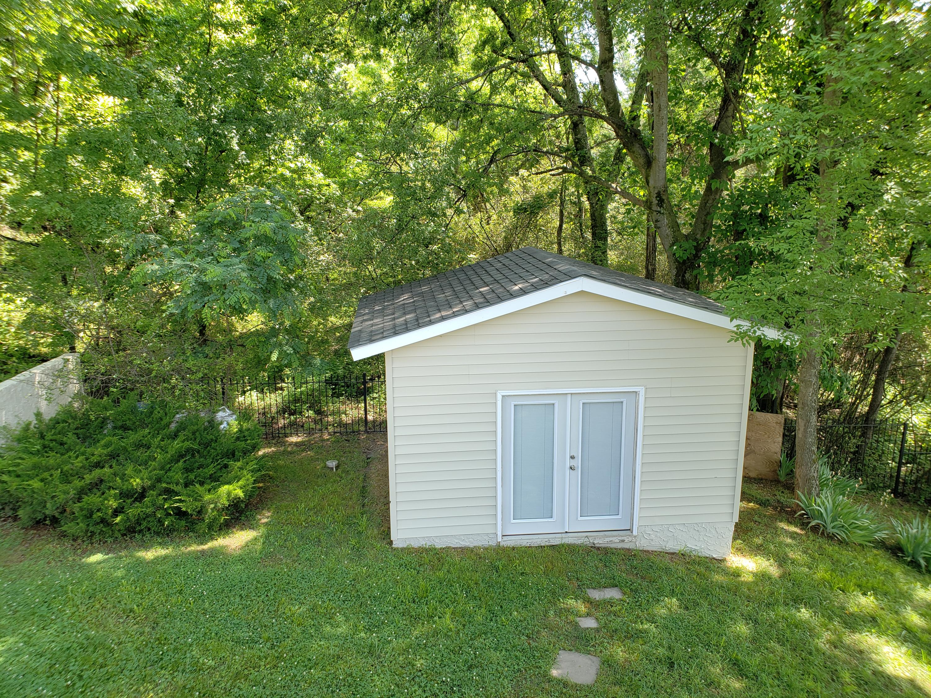 454 Trotline Road Dandridge, TN 37725 - Photo 22 of 39 22