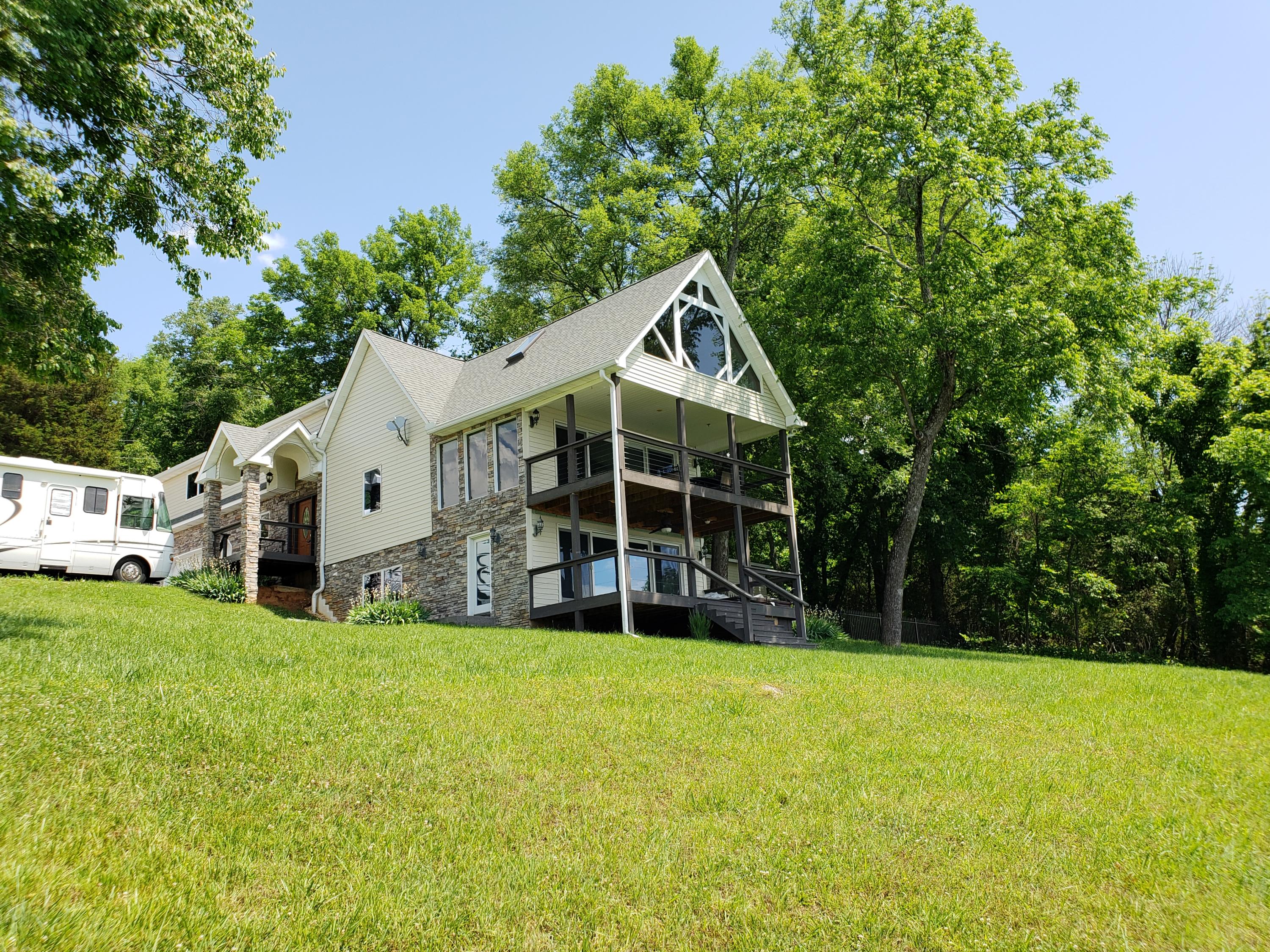 454 Trotline Road Dandridge, TN 37725 - Photo 35 of 39 35