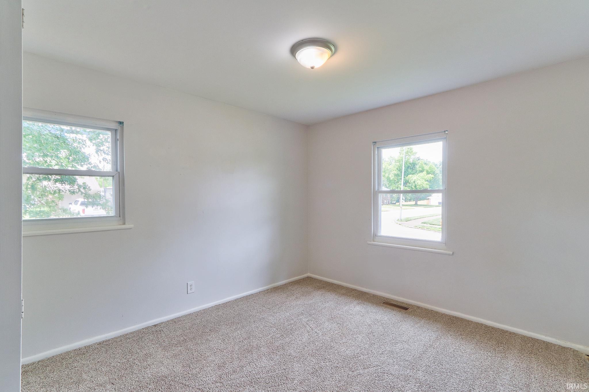 1114 Stonebridge Road Evansville, IN 47710 - Photo 10 of 30 Gallery Image 10