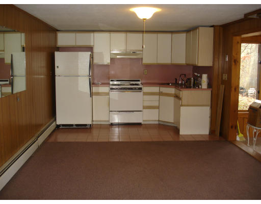 15 Richmond Road Freetown, MA 02702 - Photo 10 of 10 Gallery Image 10