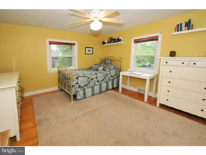 7634 Levis Road Cheltenham, PA 19012 - Photo 16 of 25 Bedroom 3