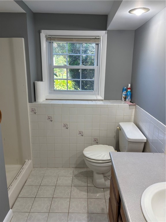 120 Colvintown Road Coventry, RI 02816 - Photo 15 of 18
