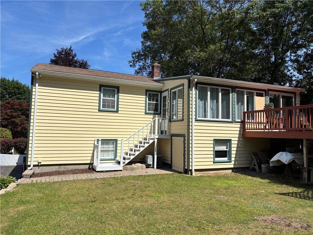 120 Colvintown Road Coventry, RI 02816 - Photo 3 of 18