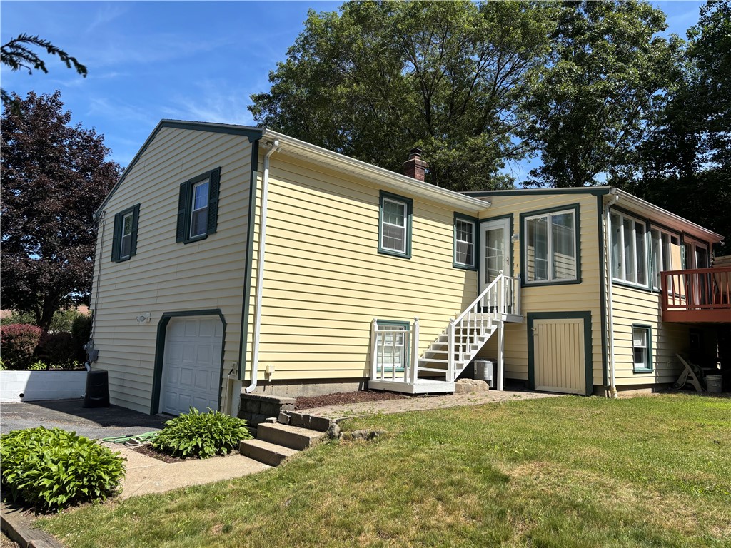 120 Colvintown Road Coventry, RI 02816 - Photo 4 of 18