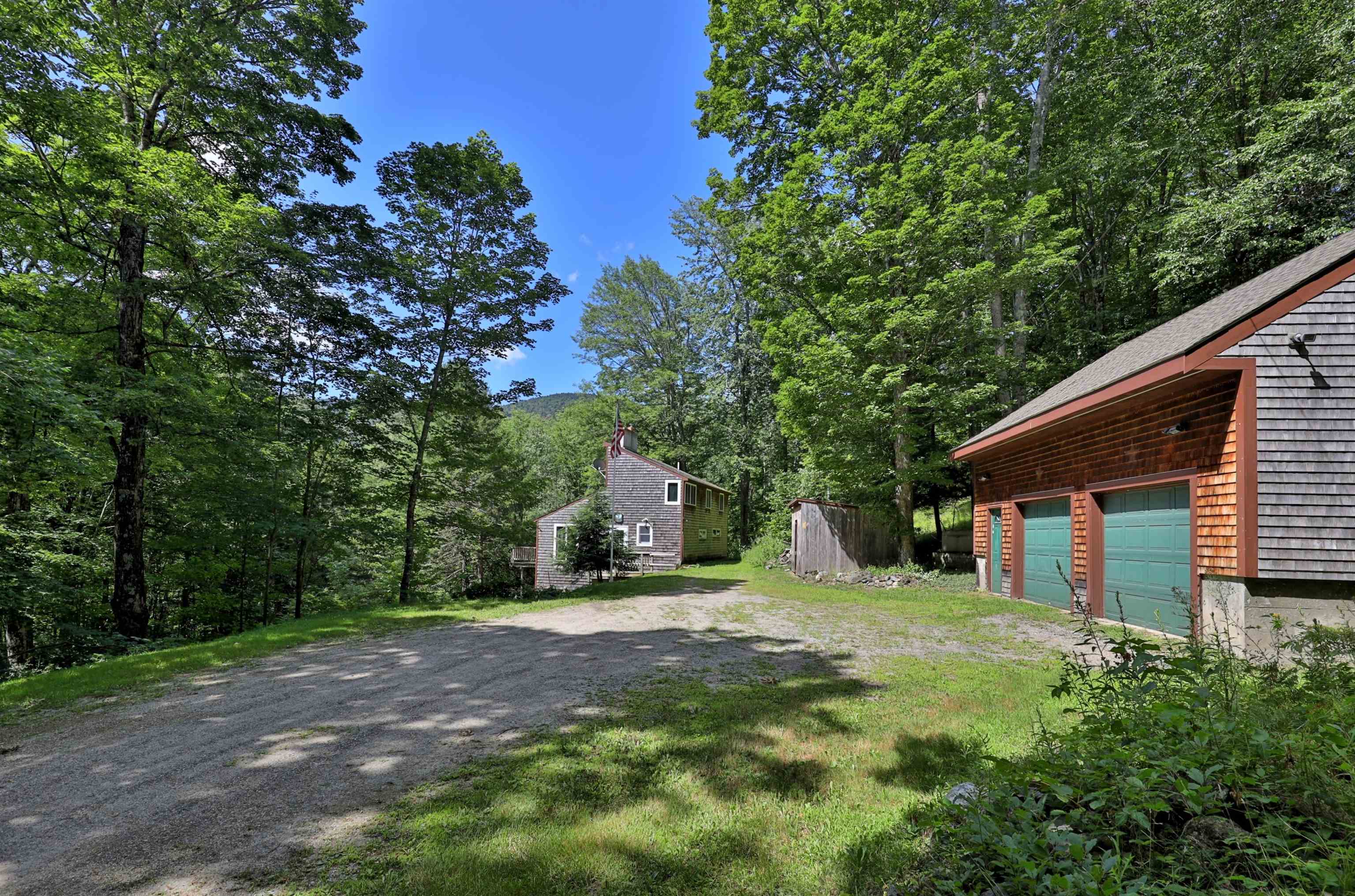 571 Wing Farm Road Rochester, VT 05767 - Photo 4 of 36